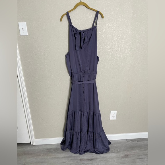 City Chic Iconic Dress in Dusty Lilac Tiered XL/22 - Picture 4 of 7